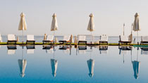 Grecotel Kalliston er et hotell for voksne.