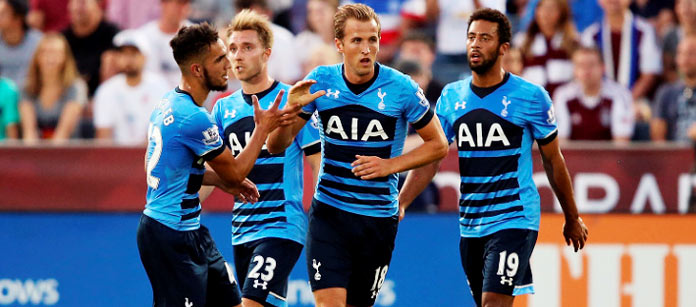 Reiser til Tottenham.
