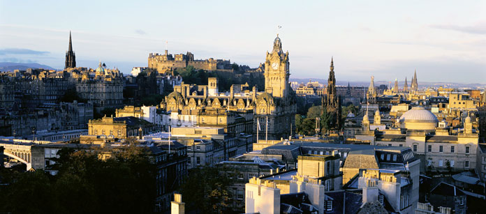 Weekendtur til Edinburgh med fly og hotell.